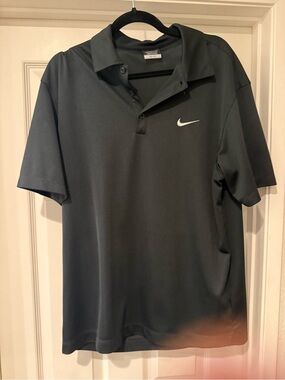 Nike Men’s Charcoal Gray Golf Polo with White Swoosh